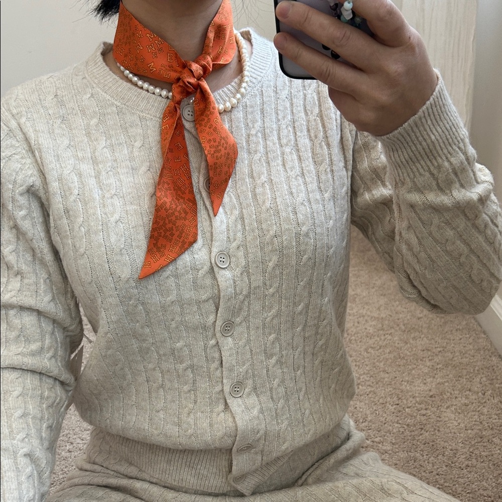 Hermes 100% silk twilly.